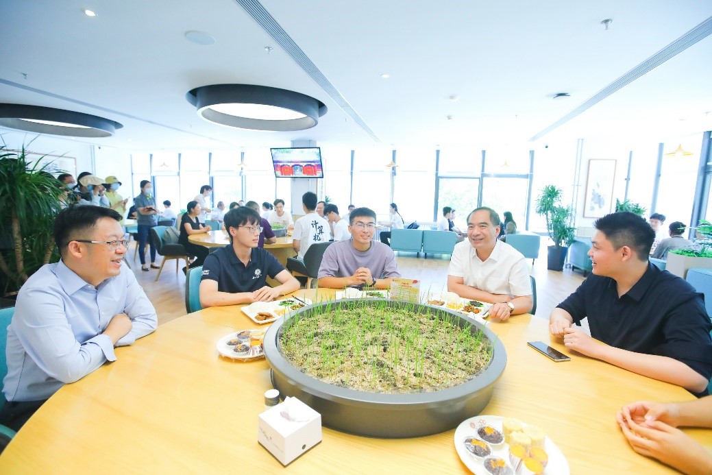https://news.pku.edu.cn/images/2022-09/b3f104e1f820485196b6bef32516a596.jpeg